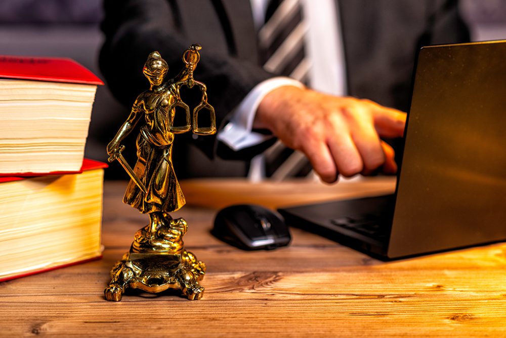Avocat désordre à La Rochelle
